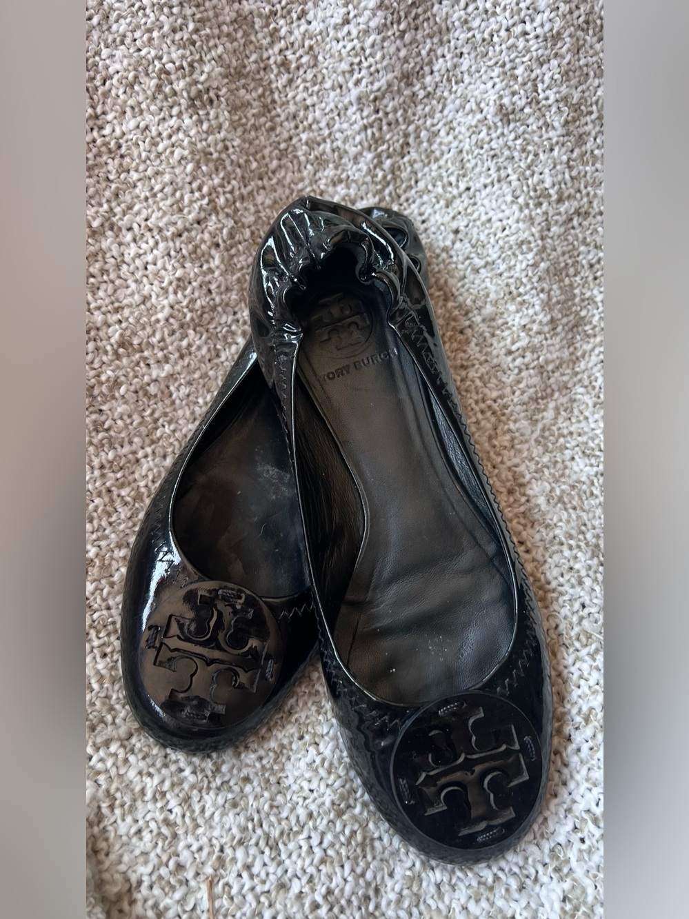 Size 7 Tory Burch Women's Black Patent Leather Logo Ballet Flats